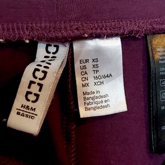 **3/$20** - H&M Divided Deep Purple Skater Fit & Flare Circle Skirt, Sz XS - Picture 7 of 7